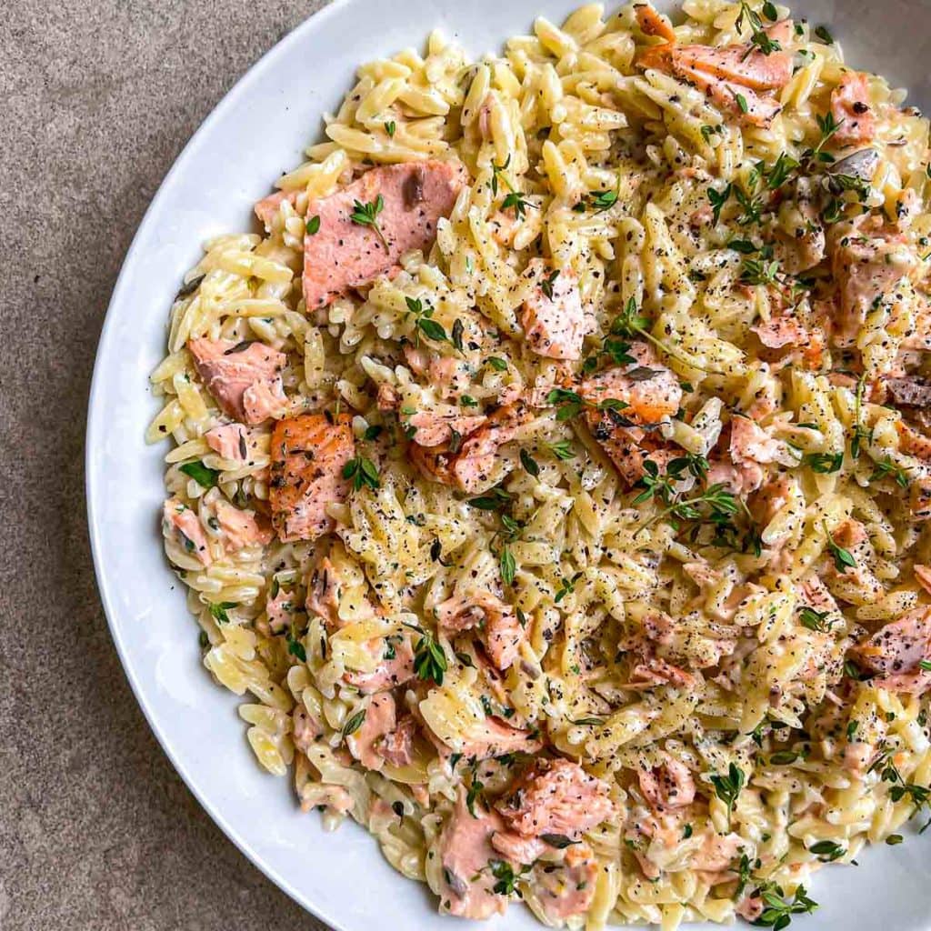 A close-up of the creamy salmon pasta.