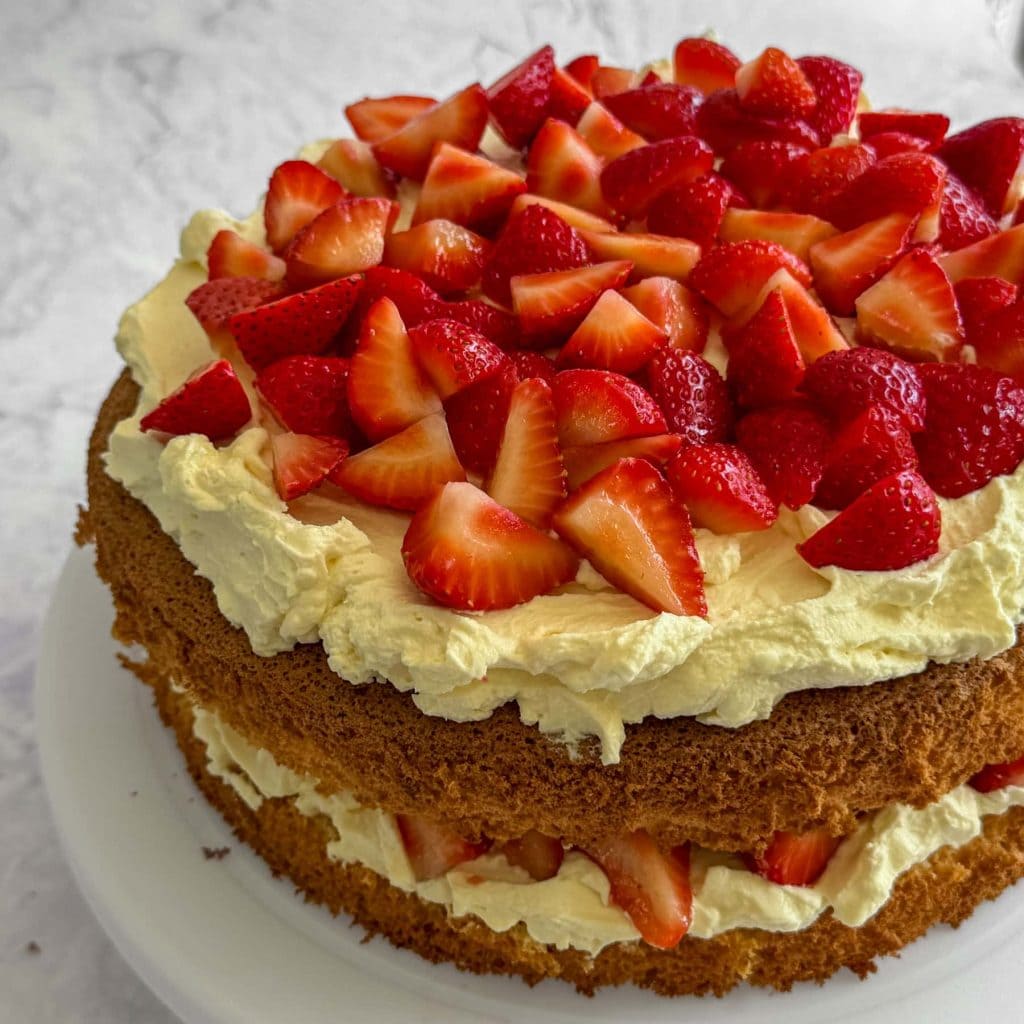 The whole strawberry cloud cake.